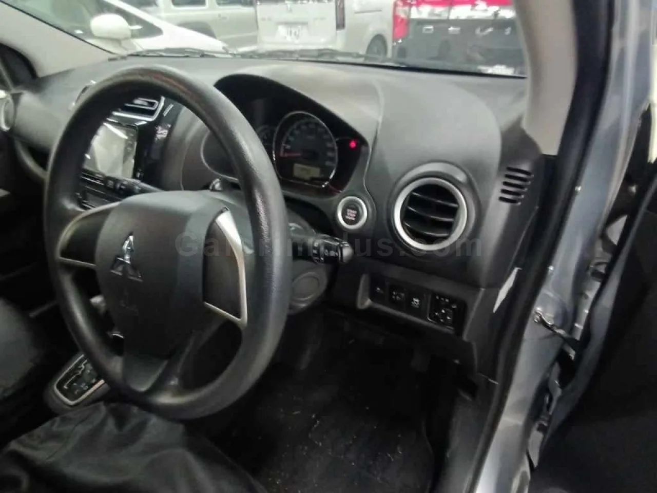 2022 Model Otomatik Mitsubishi Mirage 1.2 Mivec Gazimağusa Satılık İkinci El | GalerimPlus - Thumbnail 4
