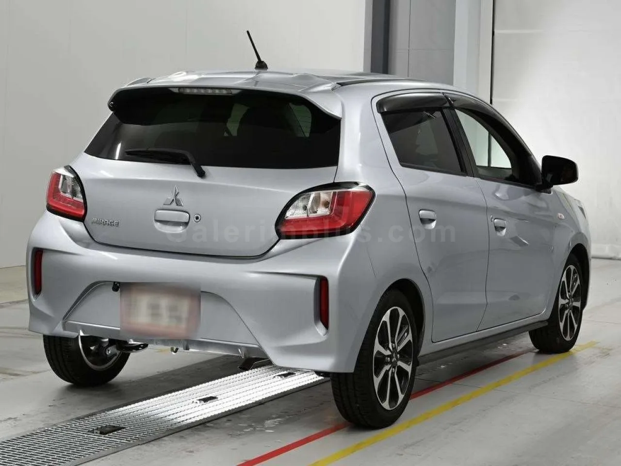2022 Model Otomatik Mitsubishi Mirage 1.2 Mivec Gazimağusa Satılık İkinci El | GalerimPlus - Thumbnail 5
