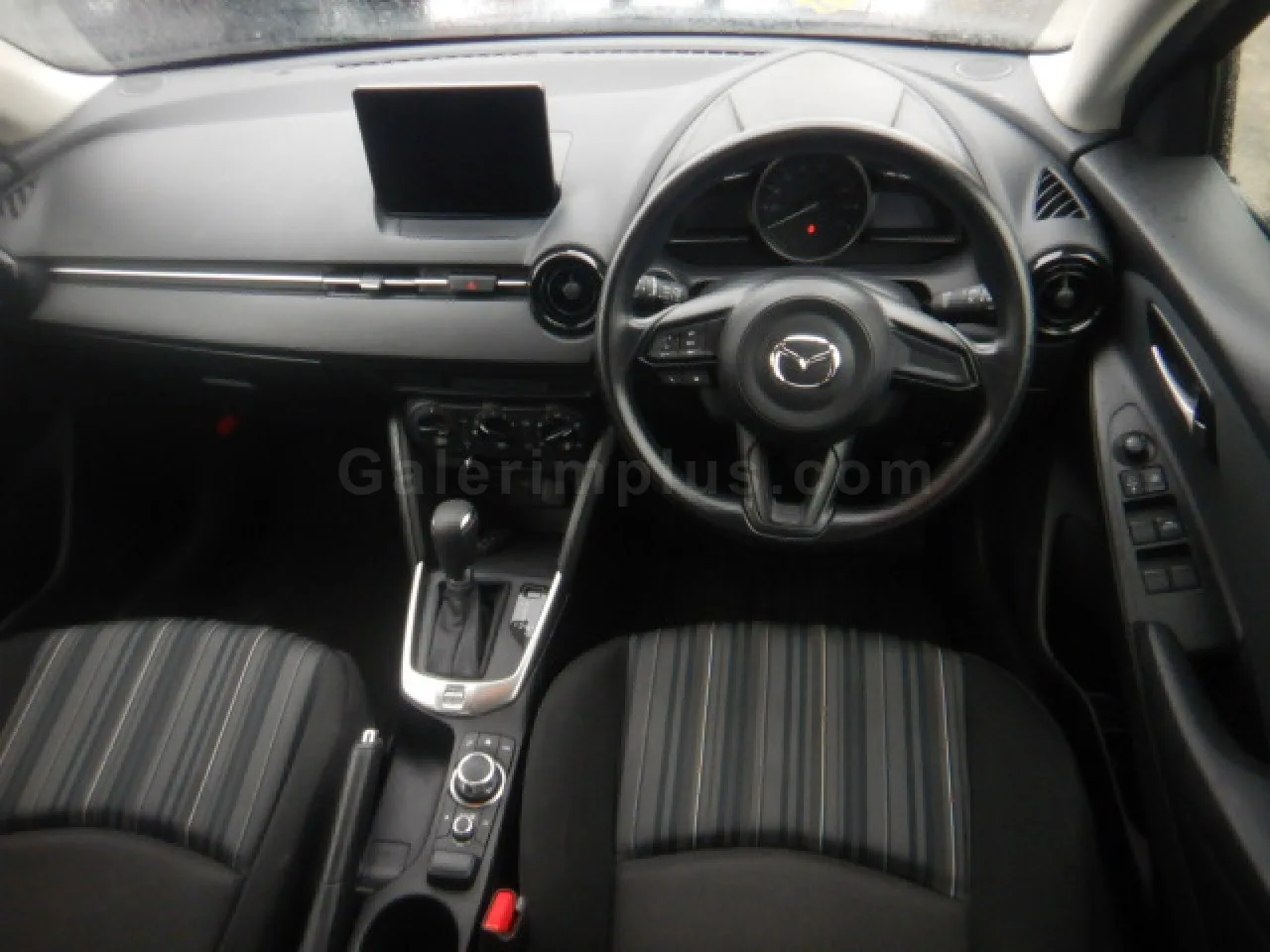 2022 Model Otomatik Mazda 2 1.5 Sky-G Gazimağusa Satılık İkinci El | GalerimPlus - Thumbnail 5