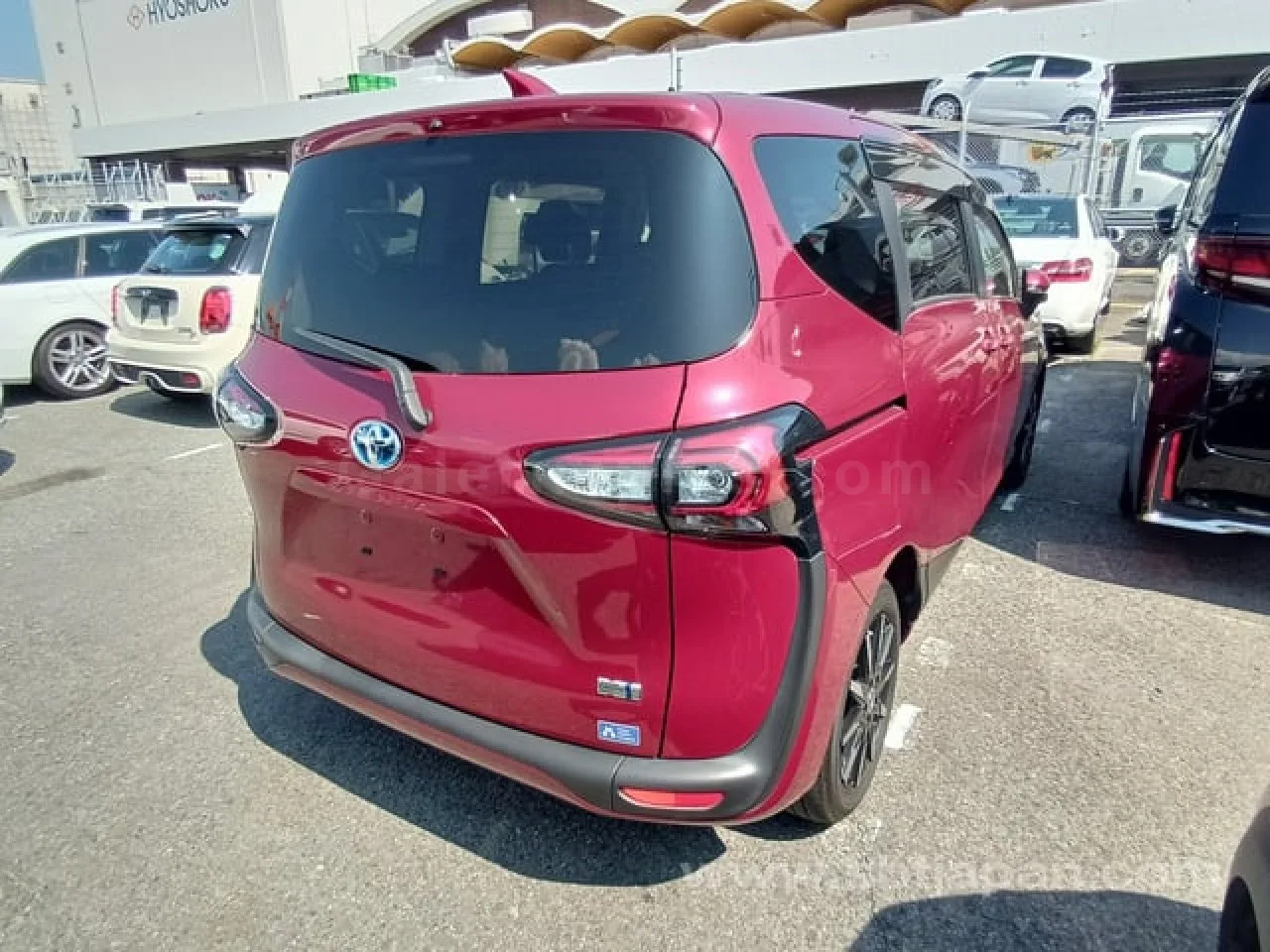 2022 Model Otomatik Toyota Sienta 1.5 Hybrid CVT Gazimağusa Satılık İkinci El | GalerimPlus - Thumbnail 4