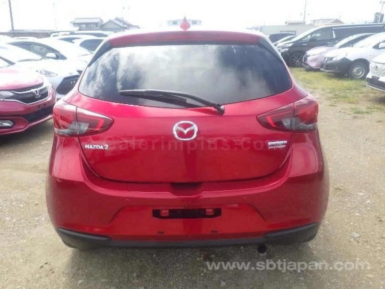 2022 Model Otomatik Mazda 2 1.5 Sky-G Gazimağusa Satılık İkinci El | GalerimPlus - Thumbnail 4