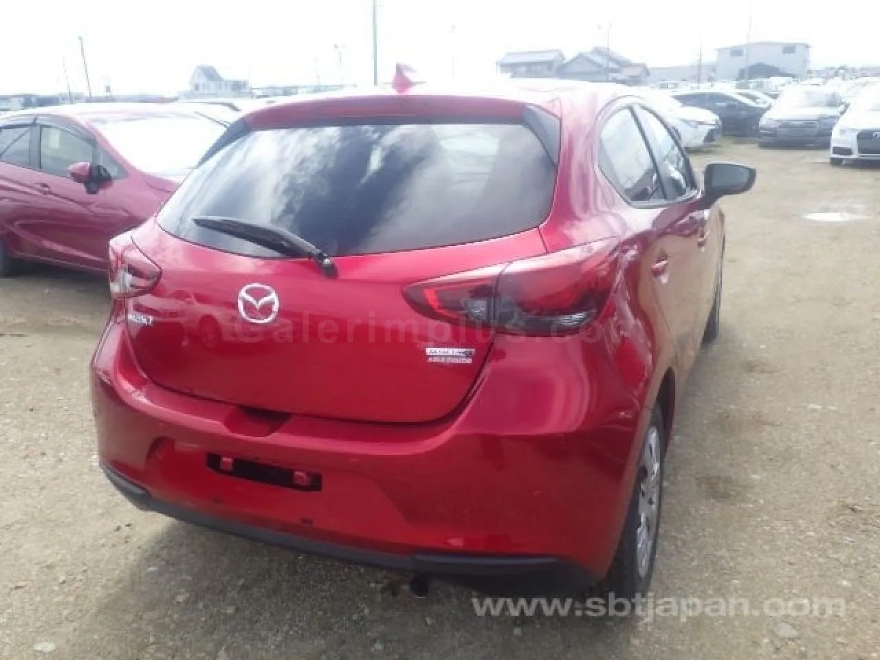 2022 Model Otomatik Mazda 2 1.5 Sky-G Gazimağusa Satılık İkinci El | GalerimPlus - Thumbnail 5
