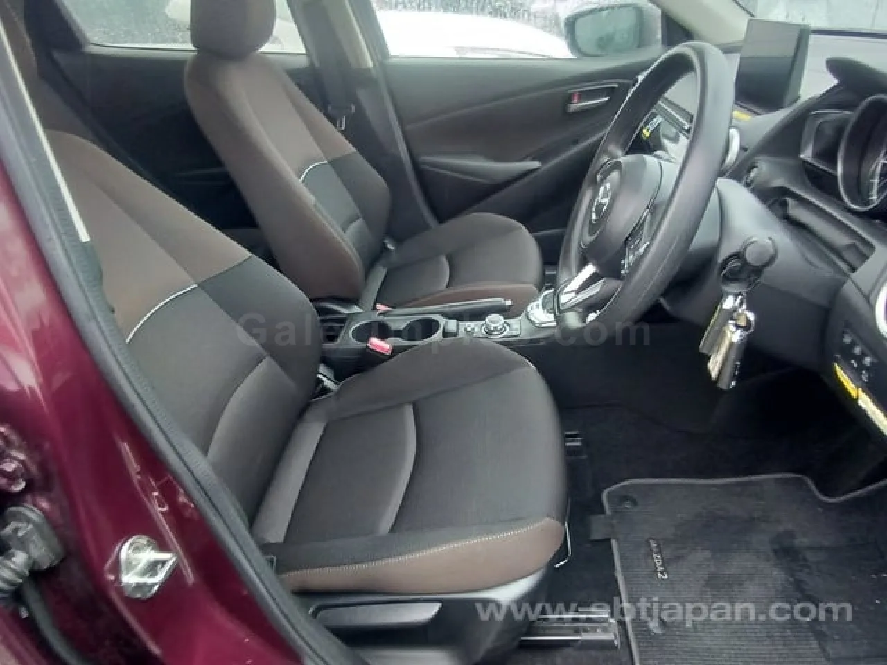 2023 Model Otomatik Mazda 2 1.5 Sky-G Gazimağusa Satılık İkinci El | GalerimPlus - Thumbnail 6
