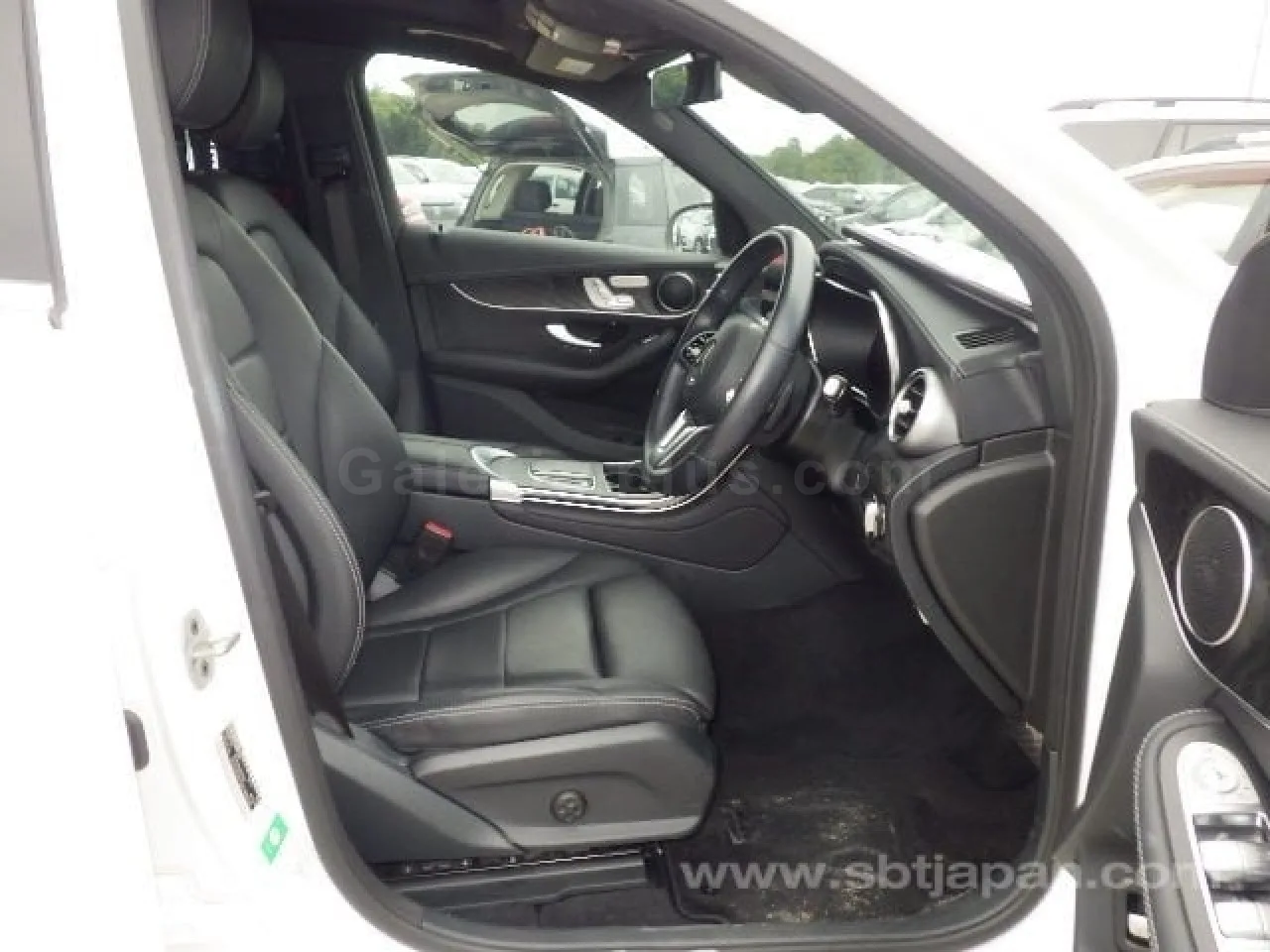 2022 Model Otomatik Mercedes - Benz GLC 220d AMG Gazimağusa Satılık İkinci El | GalerimPlus - Thumbnail 7