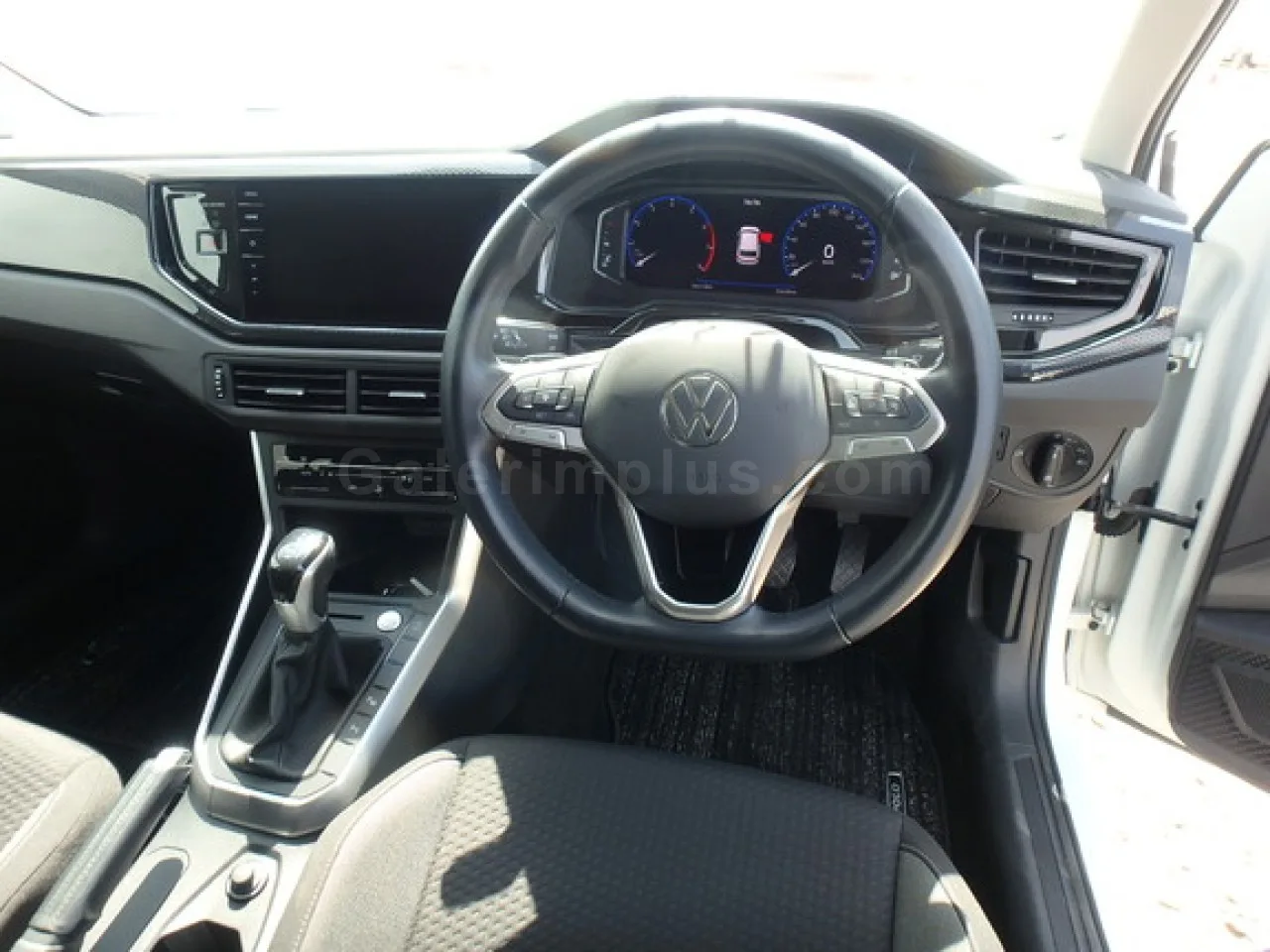 2023 Model Otomatik Volkswagen Polo 1.0 TSI Gazimağusa Satılık İkinci El | GalerimPlus - Thumbnail 4