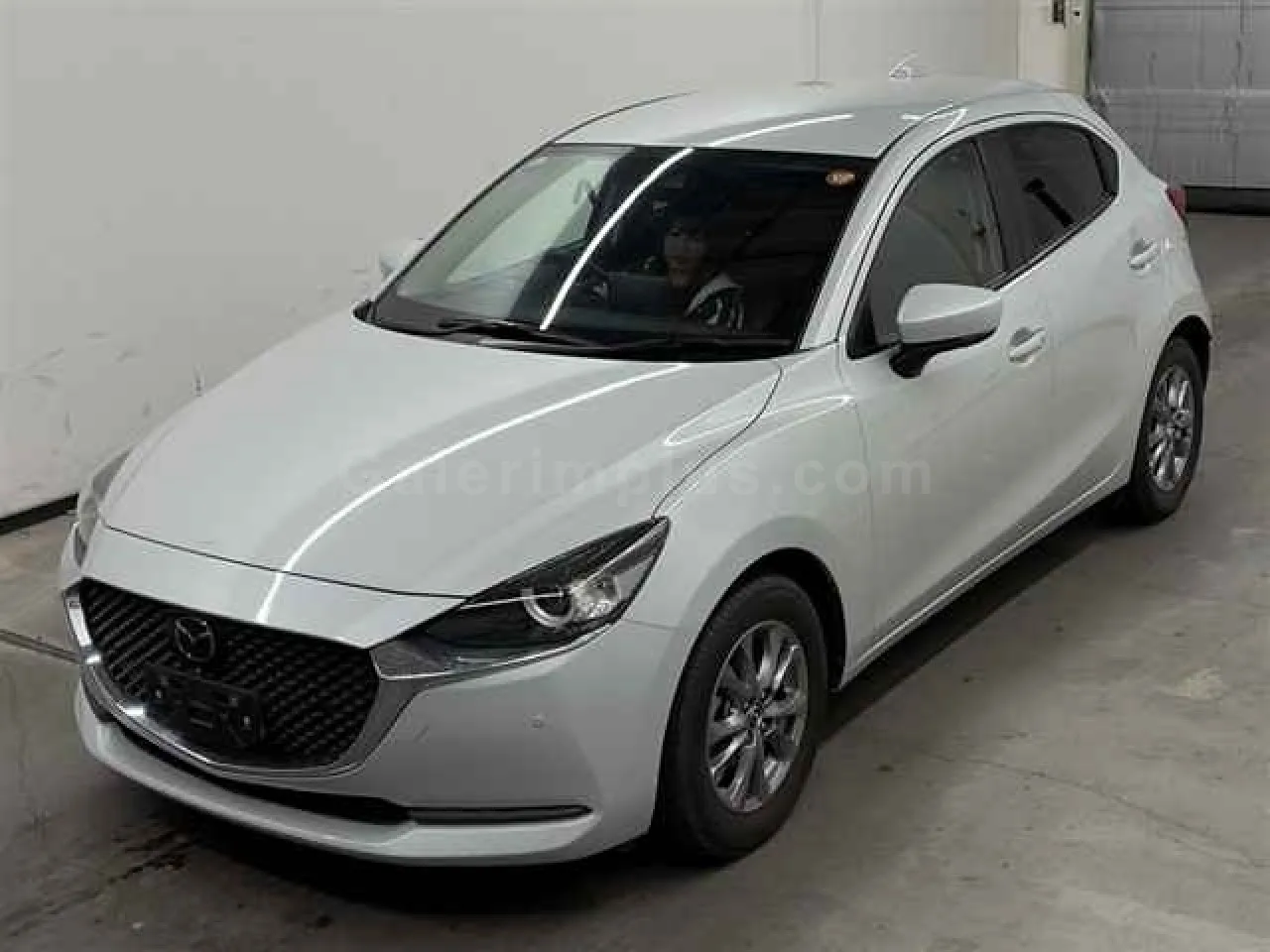 2022 Model Otomatik Mazda 2 1.5 Sky-G Gazimağusa Satılık İkinci El | GalerimPlus - Thumbnail 3