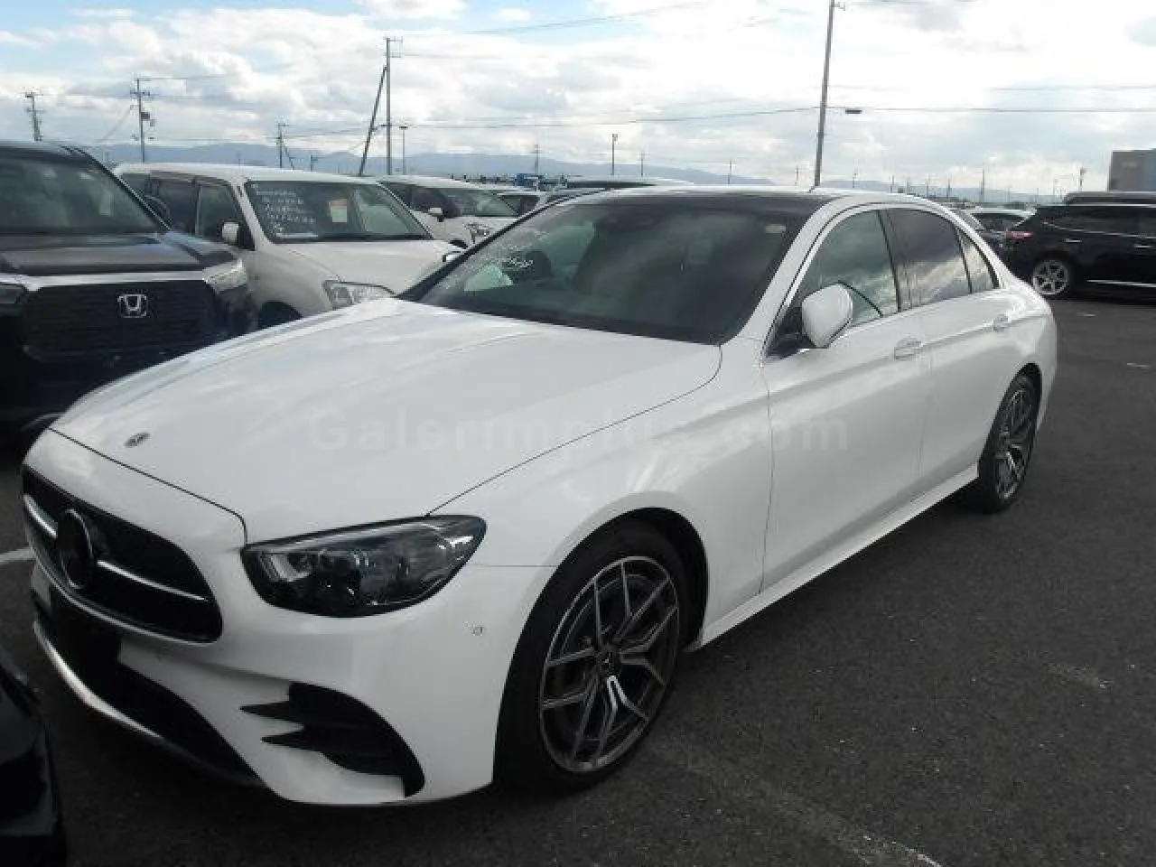 2022 Model Otomatik Mercedes-Benz E Serisi E 220 d Gazimağusa Satılık İkinci El | GalerimPlus - Thumbnail 2