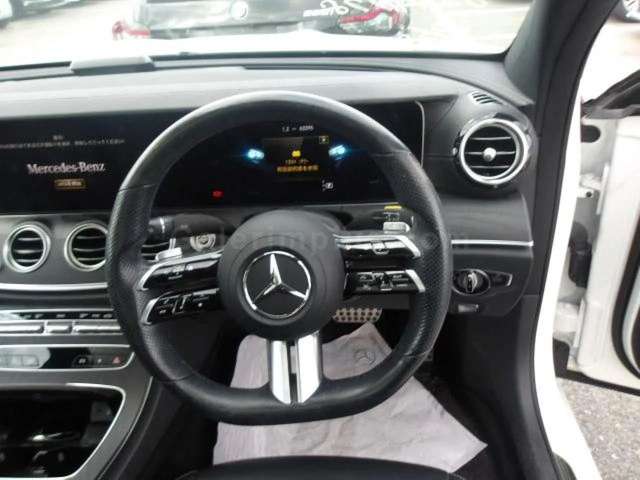 2022 Model Otomatik Mercedes-Benz E Serisi E 220 d Gazimağusa Satılık İkinci El | GalerimPlus - Thumbnail 6