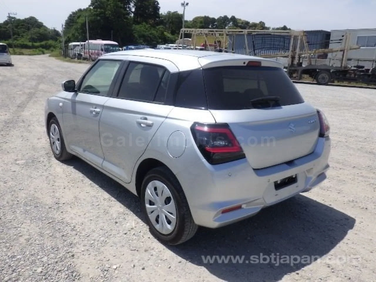 2025 Model Otomatik Suzuki Swift 1.2 Gazimağusa Satılık İkinci El | GalerimPlus - Thumbnail 3