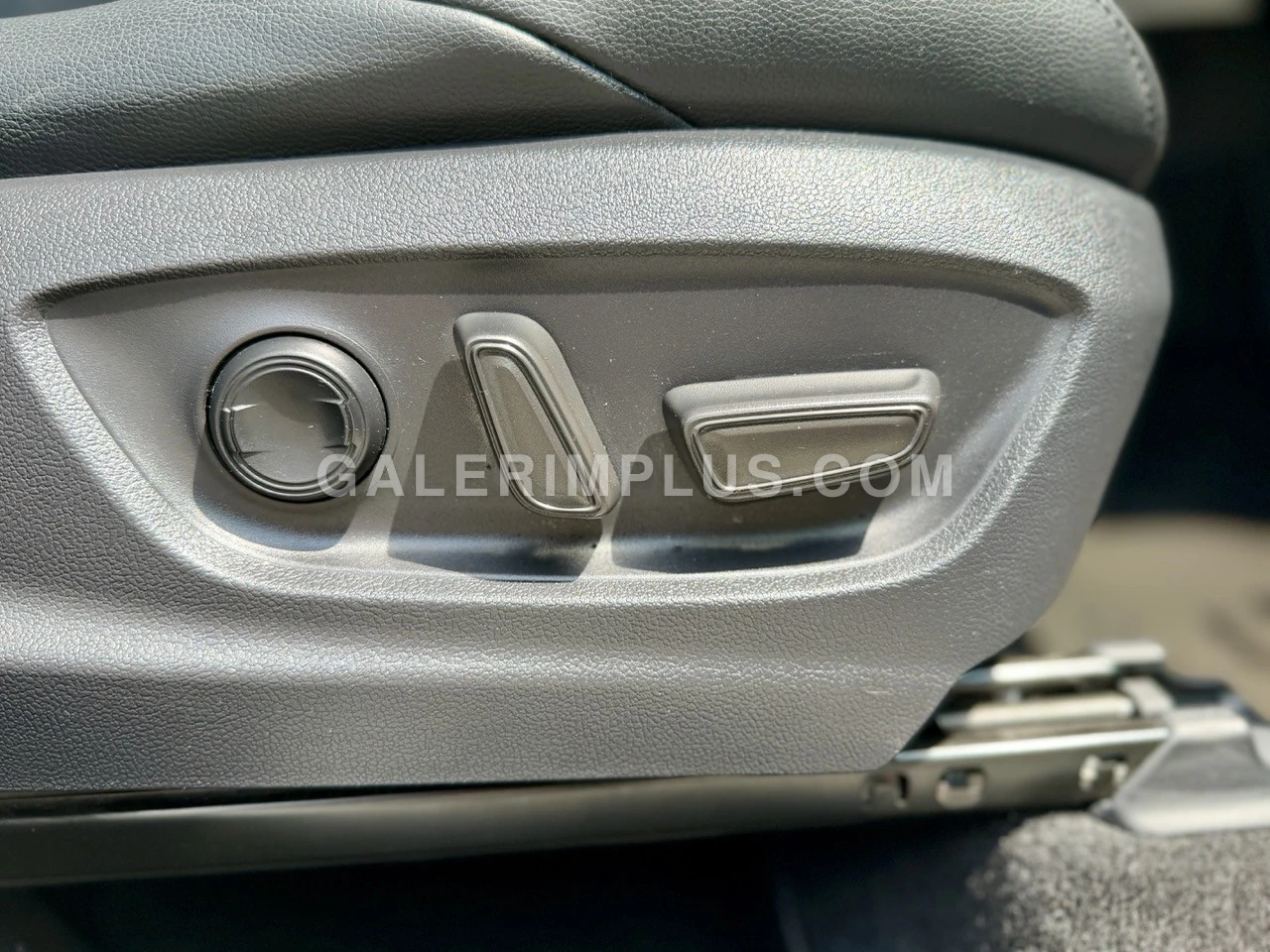 2024 Toyota Corolla 1.5 Lefkoşa Satılık İkinci El | GalerimPlus - Thumbnail 7