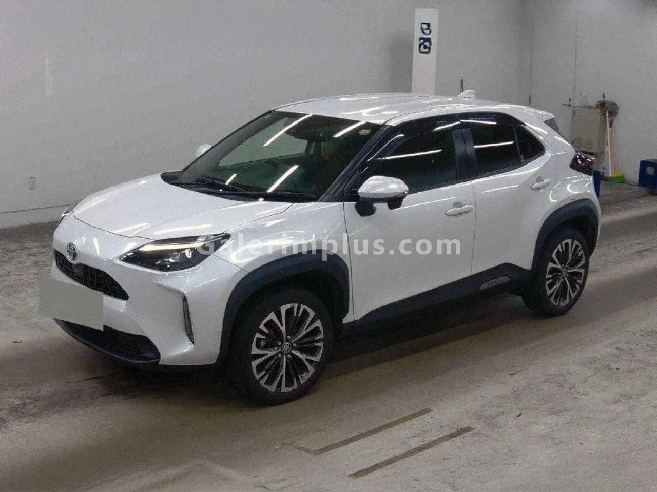 2024 Model Otomatik Toyota Yaris Cross 1.5 Hybrid Girne Satılık İkinci El | GalerimPlus - Fotoğraf 1