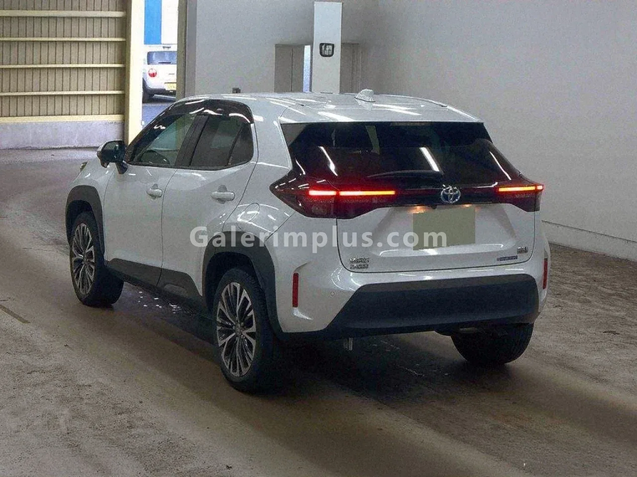2024 Model Otomatik Toyota Yaris Cross 1.5 Hybrid Girne Satılık İkinci El | GalerimPlus - Thumbnail 2