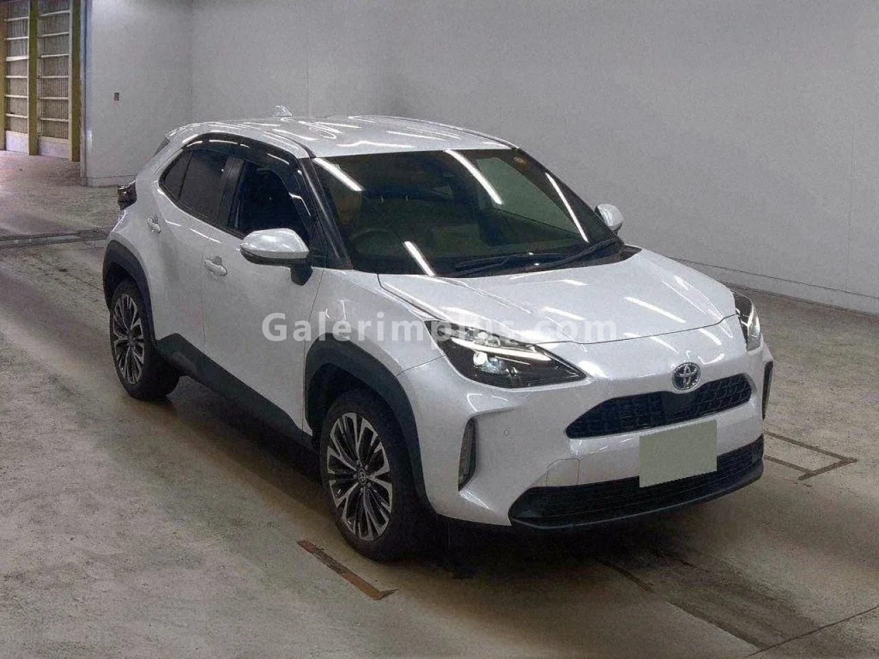 2024 Model Otomatik Toyota Yaris Cross 1.5 Hybrid Girne Satılık İkinci El | GalerimPlus - Thumbnail 3