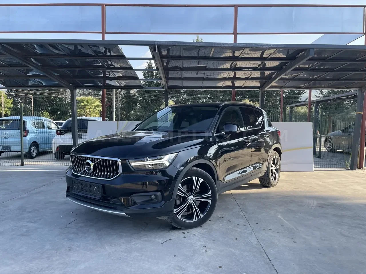 2019 Model Otomatik Volvo XC40 2.0 D4 Girne Satılık İkinci El | GalerimPlus - Thumbnail 3