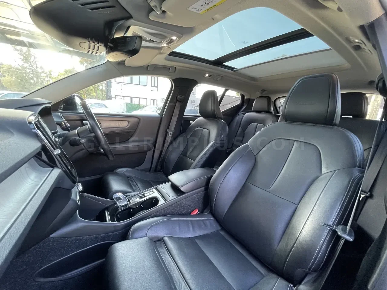2019 Model Otomatik Volvo XC40 2.0 D4 Girne Satılık İkinci El | GalerimPlus - Thumbnail 5