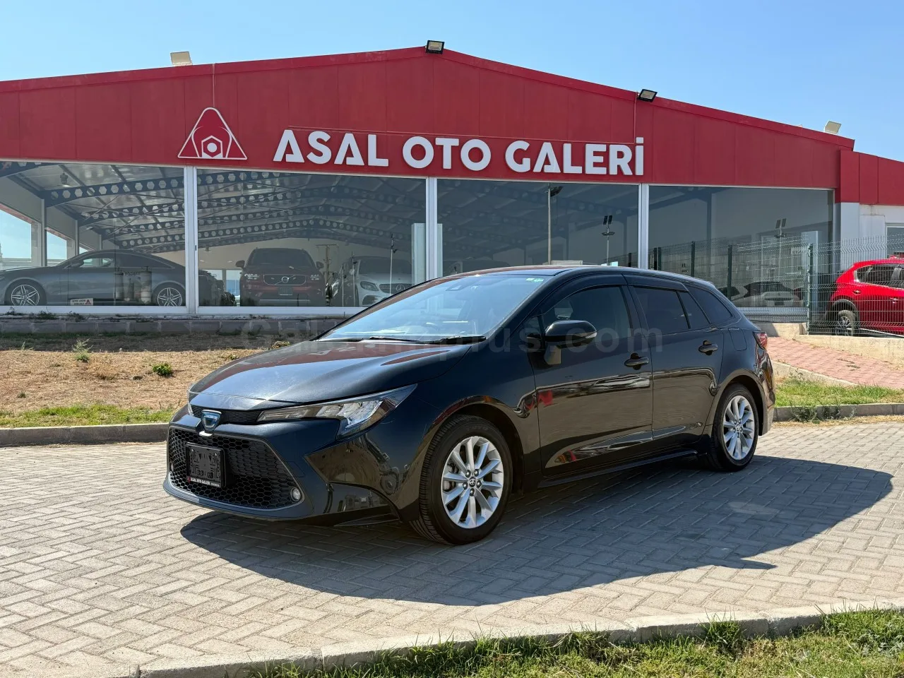 2021 Model Otomatik Toyota Corolla 1.8 Hybrid Lefkoşa Satılık İkinci El | GalerimPlus - Thumbnail 3