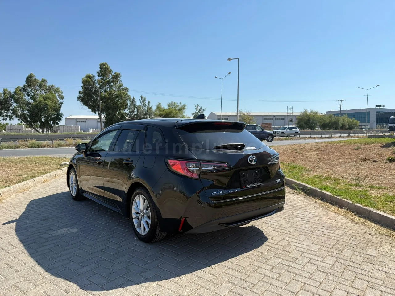 2021 Model Otomatik Toyota Corolla 1.8 Hybrid Lefkoşa Satılık İkinci El | GalerimPlus - Thumbnail 6