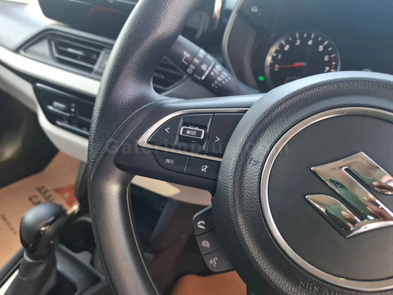 2025 Model Otomatik Suzuki Swift 1.2 İskele Satılık İkinci El | GalerimPlus - Thumbnail 6