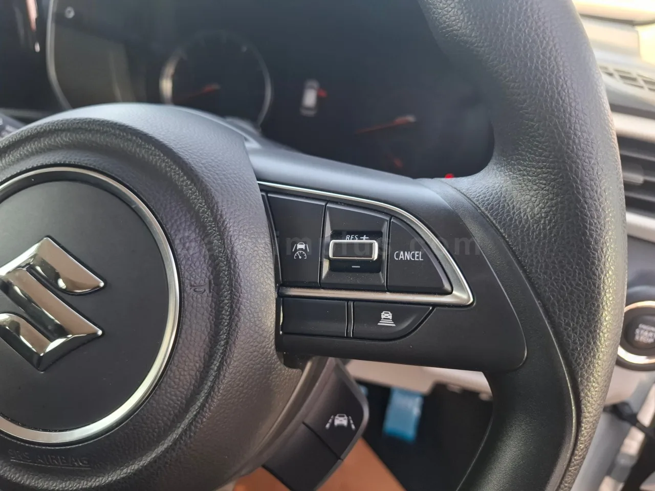 2025 Model Otomatik Suzuki Swift 1.2 İskele Satılık İkinci El | GalerimPlus - Thumbnail 7