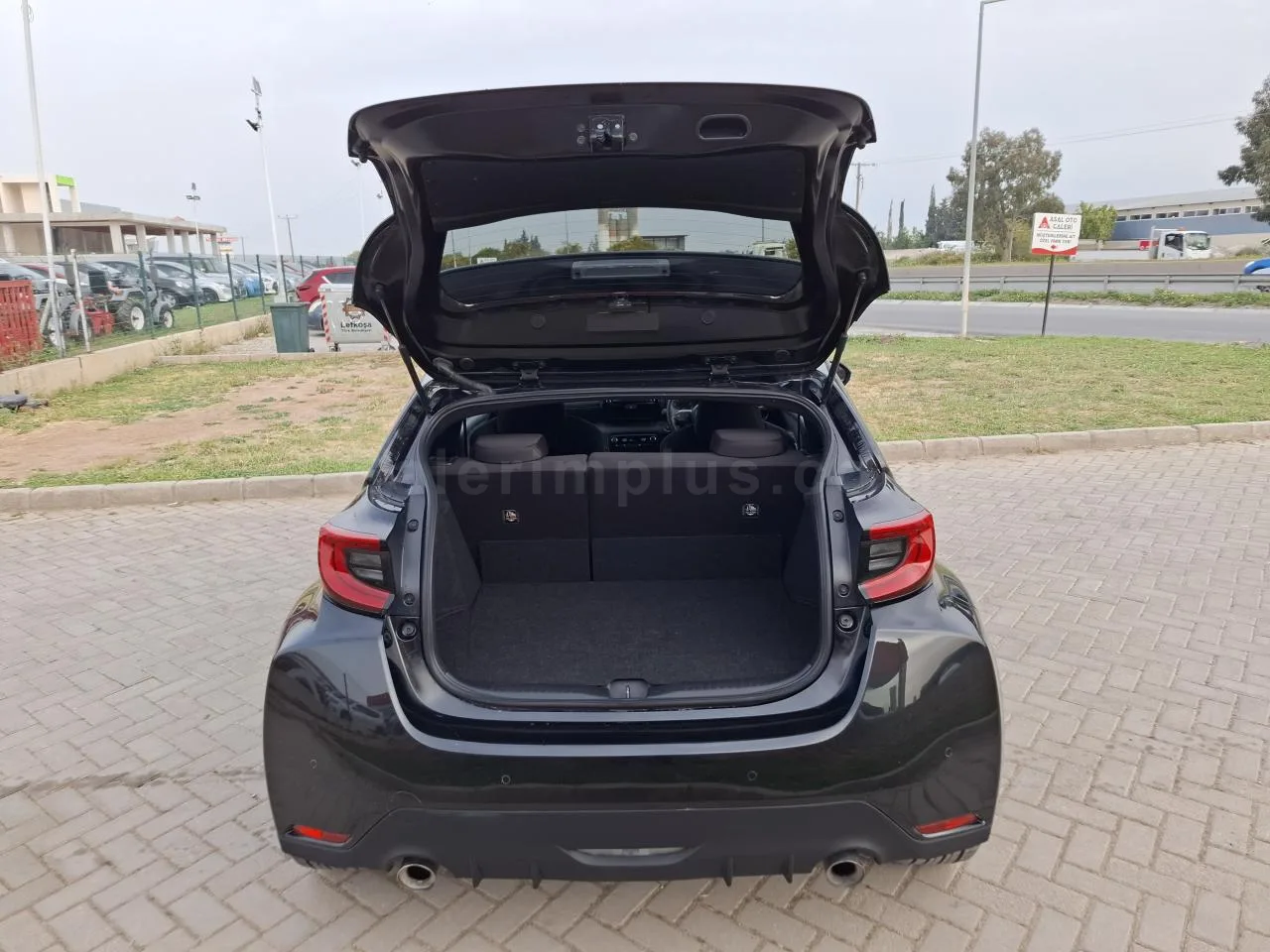 2022 Model Otomatik Toyota GR Yaris Lefkoşa Satılık İkinci El | GalerimPlus - Thumbnail 8