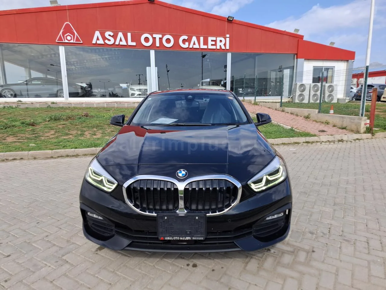 2021 Model Otomatik BMW 1 Serisi 118d Lefkoşa Satılık İkinci El | GalerimPlus - Thumbnail 2