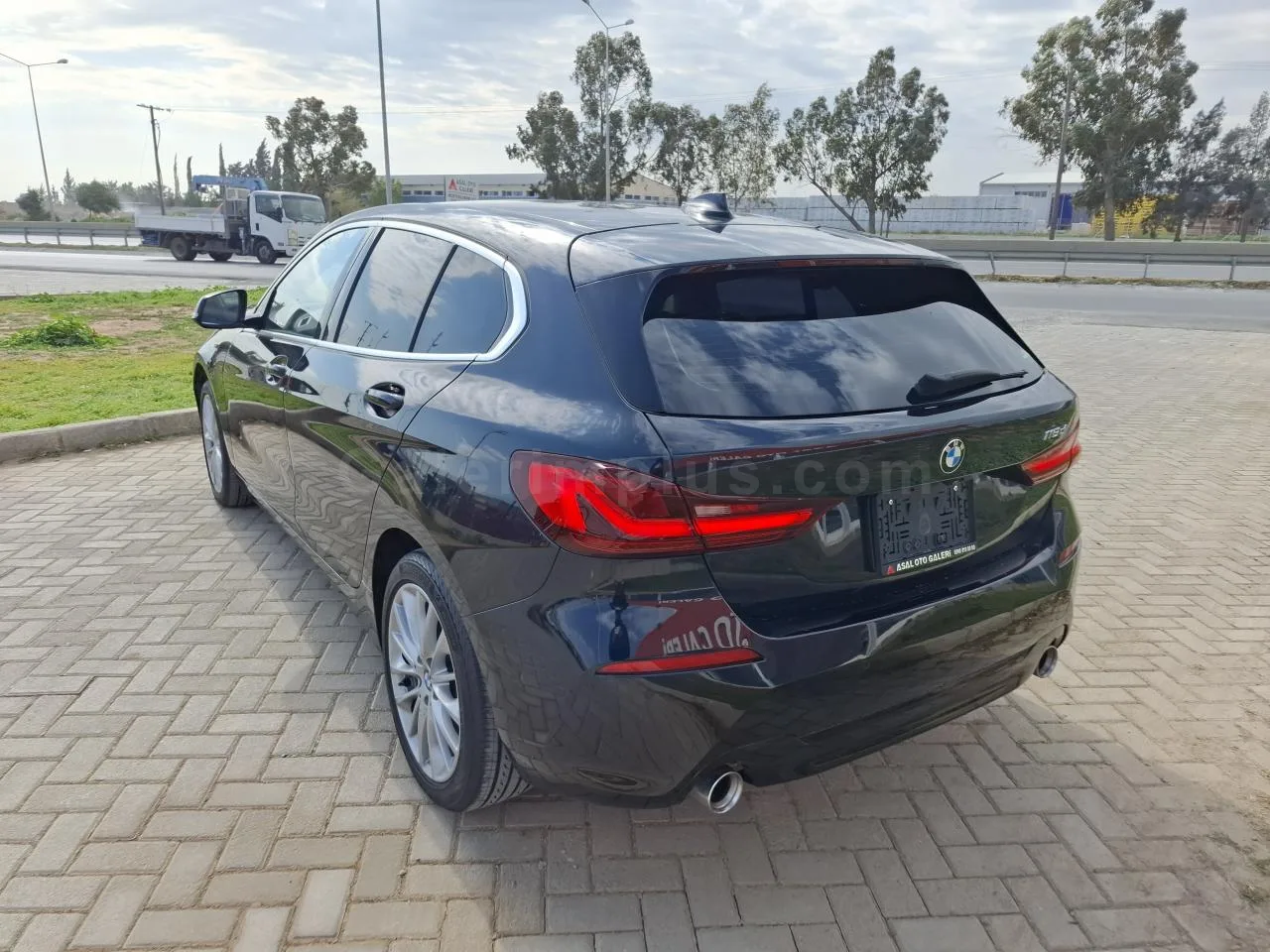 2021 Model Otomatik BMW 1 Serisi 118d Lefkoşa Satılık İkinci El | GalerimPlus - Thumbnail 5