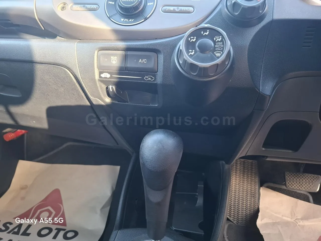2009 Model Otomatik Honda Fit 1.3i İskele Satılık İkinci El | GalerimPlus - Thumbnail 8