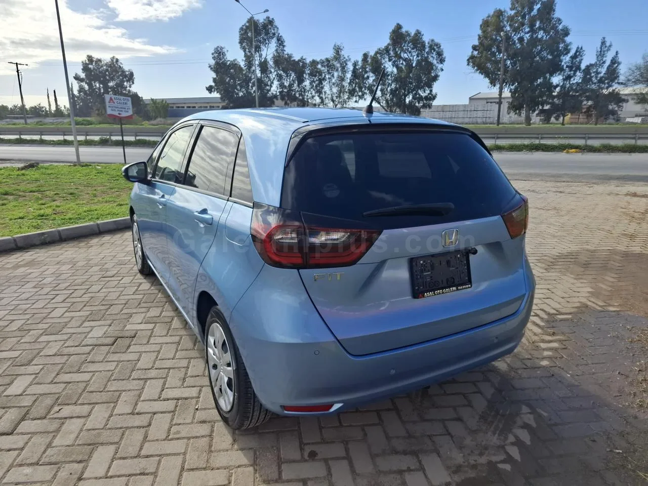 2022 Model Otomatik Honda Fit 1.3 Lefkoşa Satılık İkinci El | GalerimPlus - Thumbnail 5