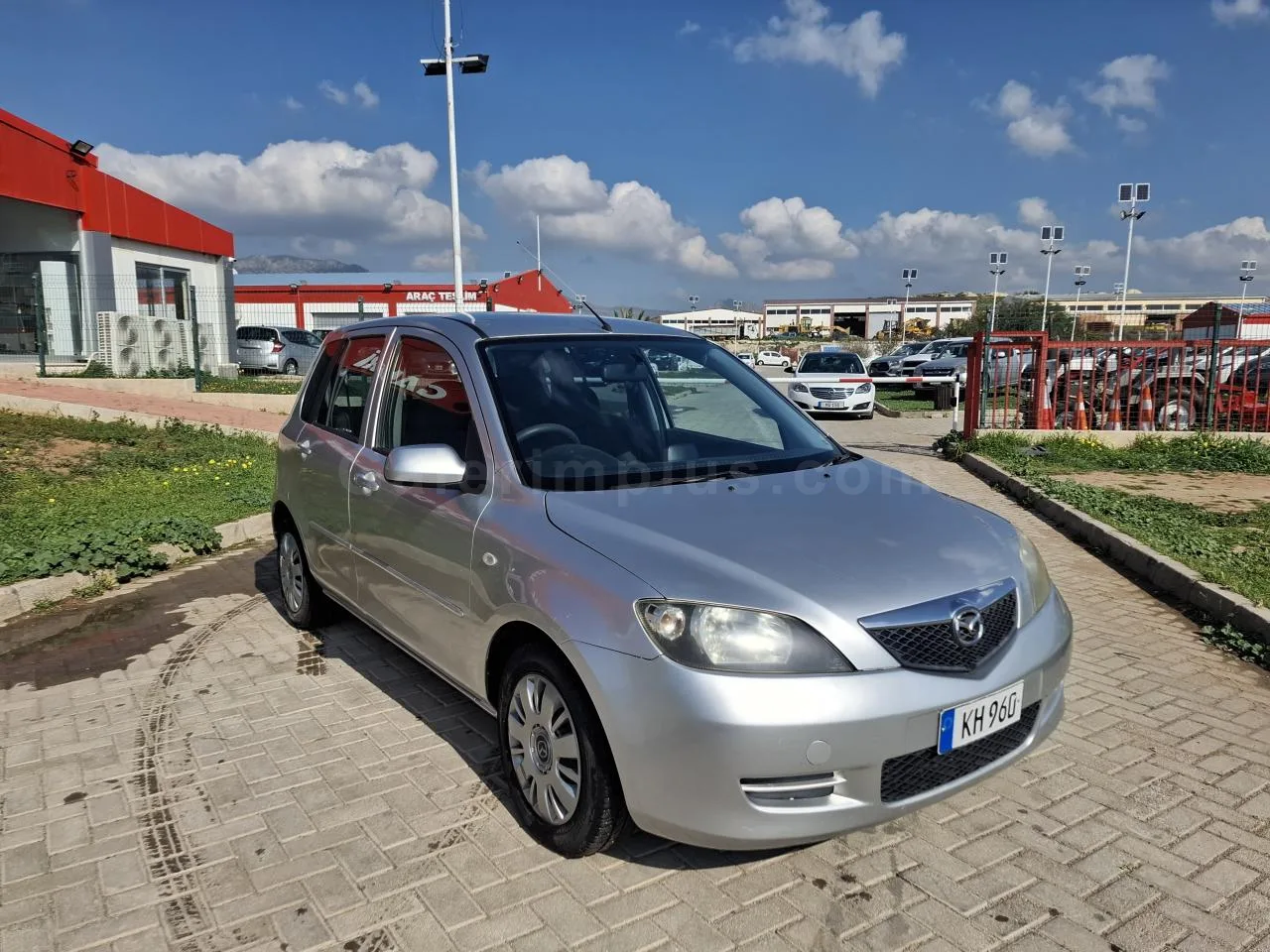 2007 Model Otomatik Mazda Demio 1.3i Lefkoşa Satılık İkinci El | GalerimPlus - Thumbnail 2
