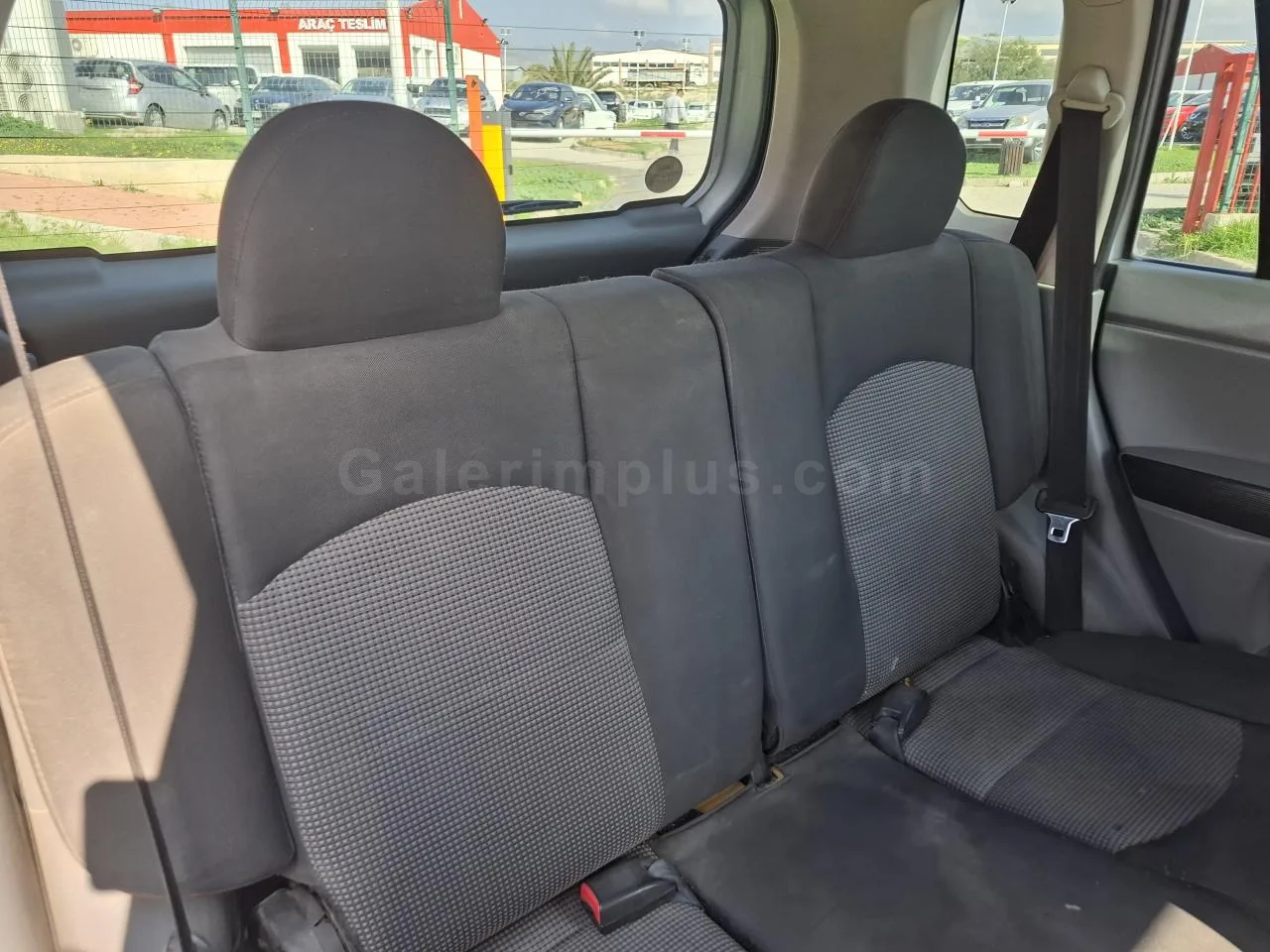 2007 Model Otomatik Mazda Demio 1.3i Lefkoşa Satılık İkinci El | GalerimPlus - Thumbnail 6