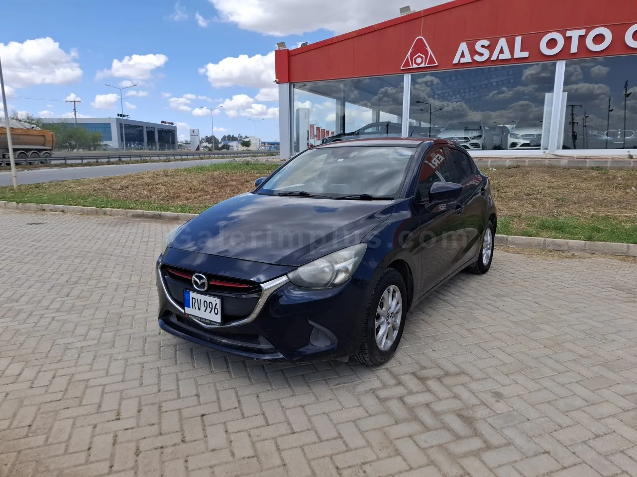 2015 Model Otomatik Mazda Demio 1.5 Lefkoşa Satılık İkinci El | GalerimPlus - Thumbnail 2