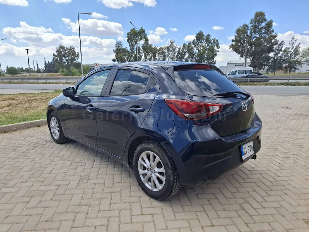2015 Model Otomatik Mazda Demio 1.5 Lefkoşa Satılık İkinci El | GalerimPlus - Thumbnail 7