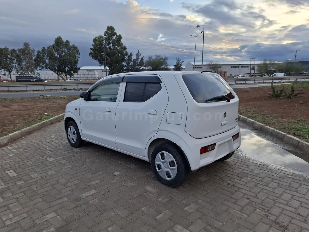 2019 Model Otomatik Suzuki Alto 0.65 Lefkoşa Satılık İkinci El | GalerimPlus - Thumbnail 4