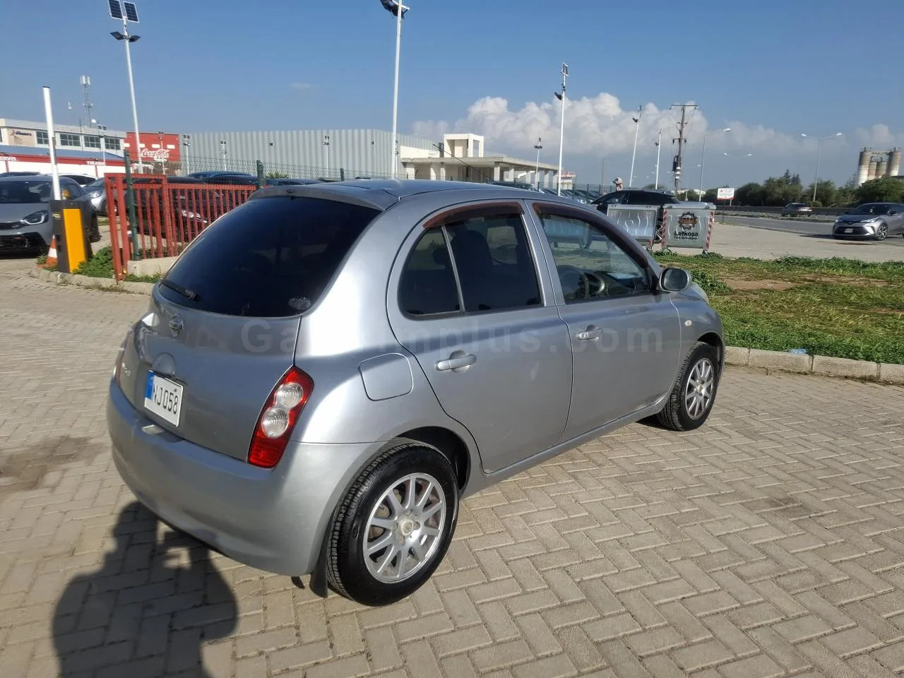 2010 Model Otomatik Nissan March 1.3 Lefkoşa Satılık İkinci El | GalerimPlus - Thumbnail 5
