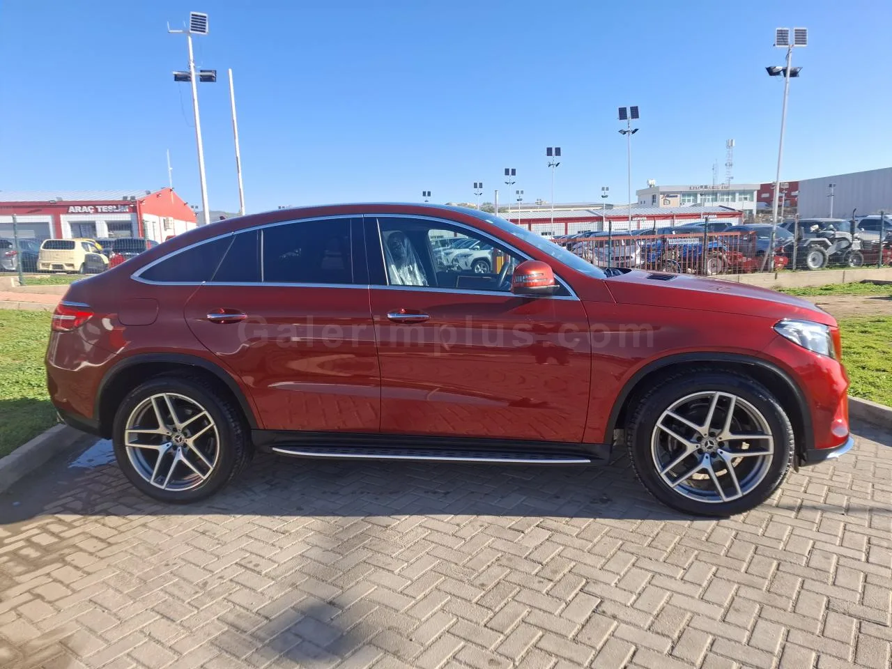 2021 Model Otomatik Mercedes - Benz GLE Coupe 350 d 4Matic AMG Lefkoşa Satılık İkinci El | GalerimPlus - Thumbnail 4