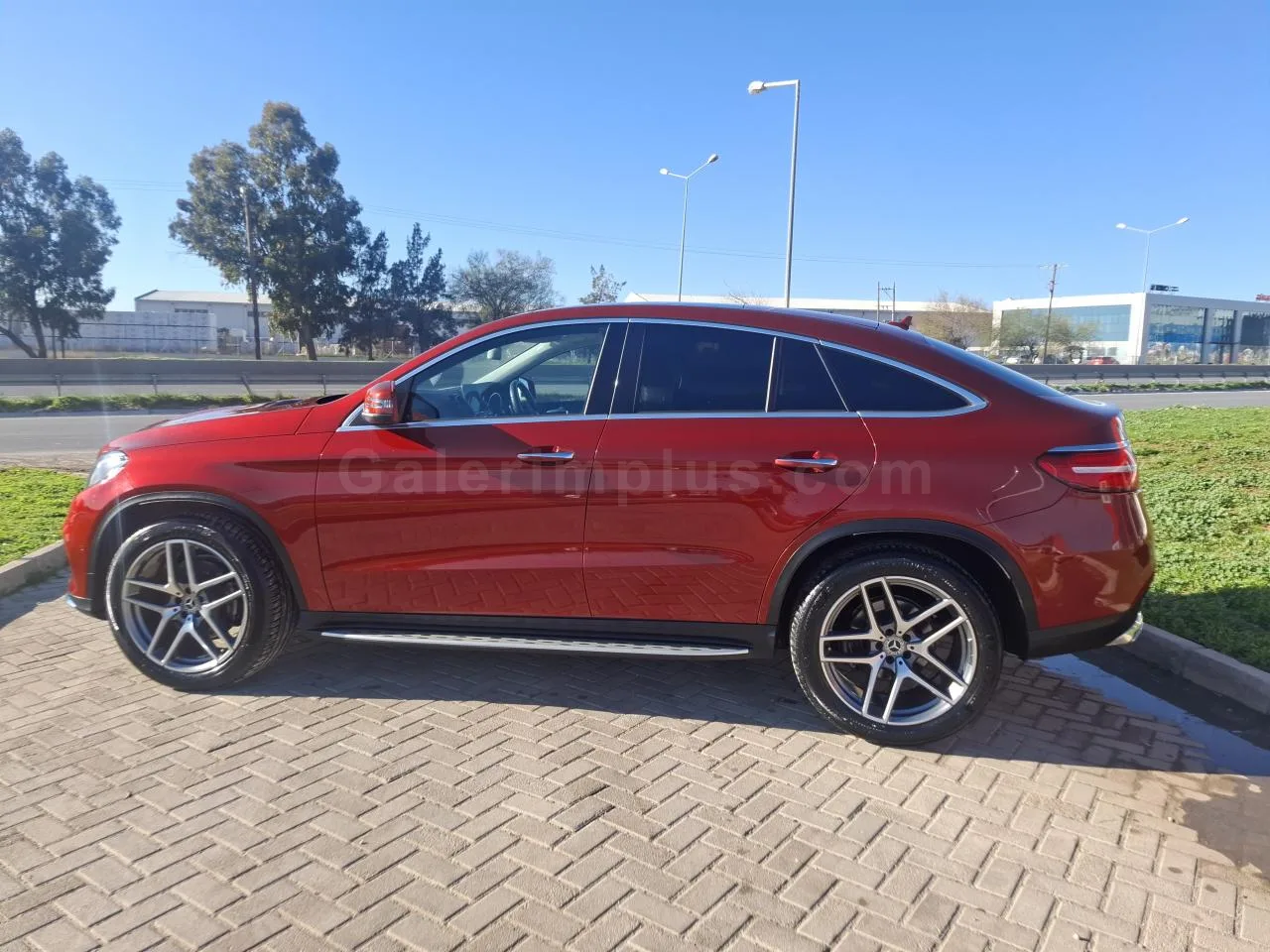2021 Model Otomatik Mercedes - Benz GLE Coupe 350 d 4Matic AMG Lefkoşa Satılık İkinci El | GalerimPlus - Thumbnail 8