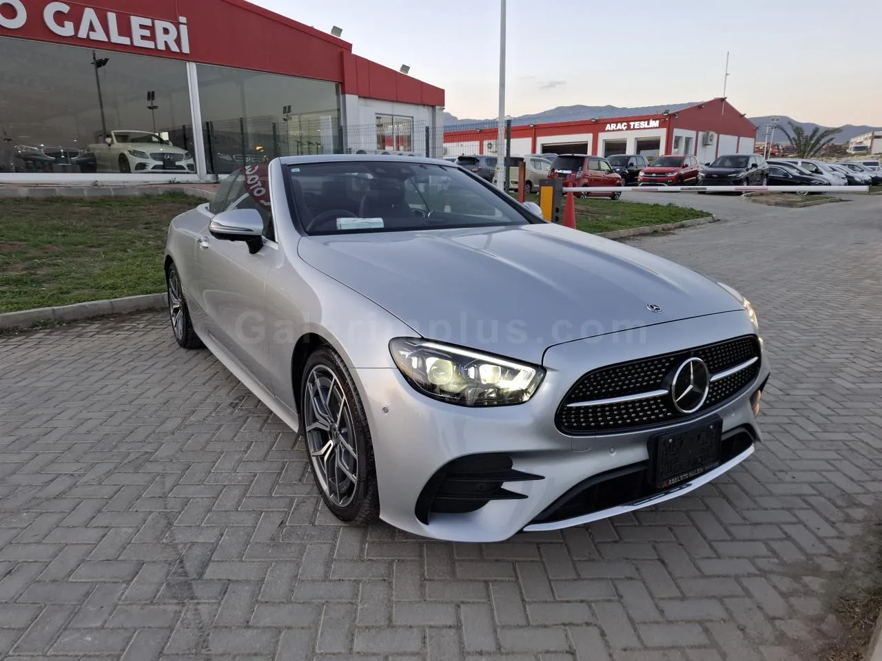 2021 Model Otomatik Mercedes-Benz E Serisi E 200 Lefkoşa Satılık İkinci El | GalerimPlus - Thumbnail 3