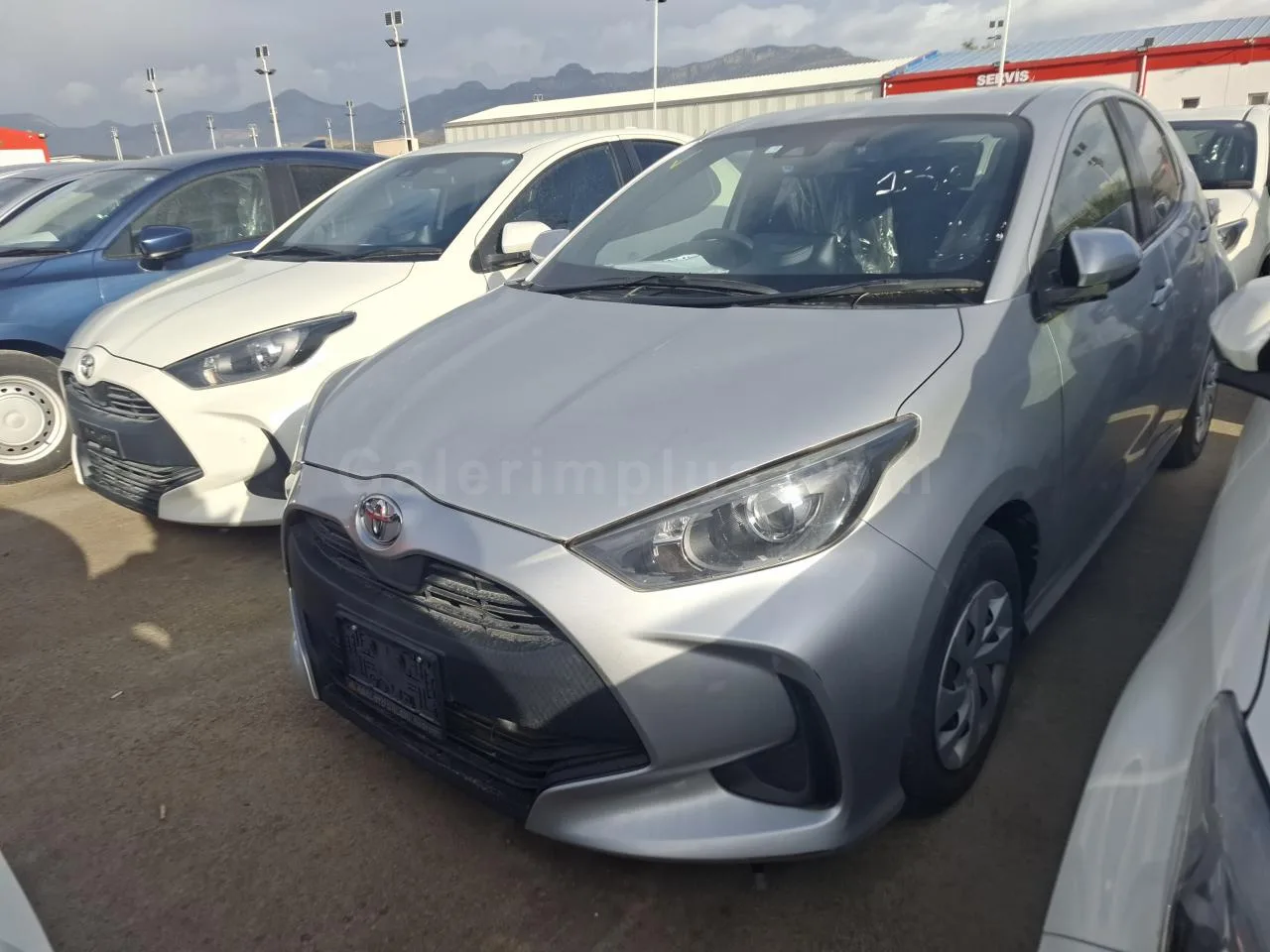 2021 Model Otomatik Toyota Yaris 1.0 Lefkoşa Satılık İkinci El | GalerimPlus - Thumbnail 2