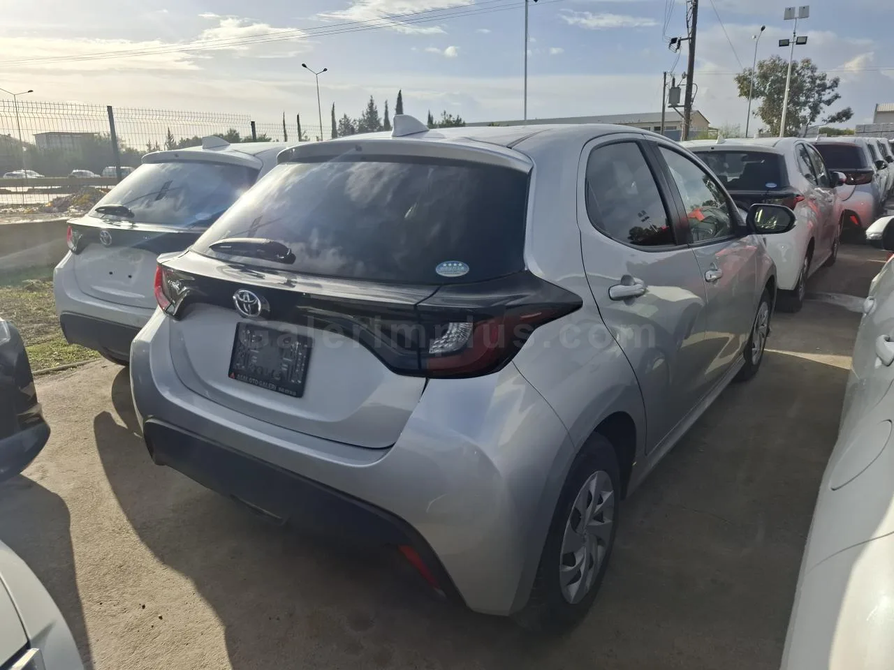 2021 Model Otomatik Toyota Yaris 1.0 Lefkoşa Satılık İkinci El | GalerimPlus - Thumbnail 4