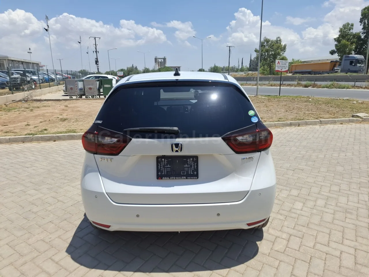 2021 Model Otomatik Honda Fit 1.5 Hybrid Automatic Lefkoşa Satılık İkinci El | GalerimPlus - Thumbnail 6