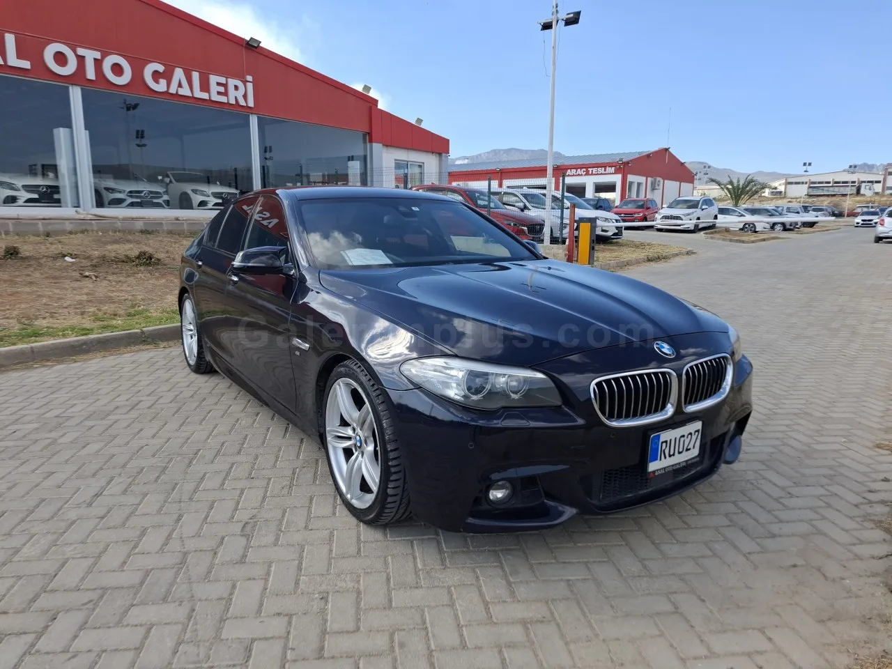 2015 Model Otomatik BMW 5 Serisi 523d Lefkoşa Satılık İkinci El | GalerimPlus - Thumbnail 3
