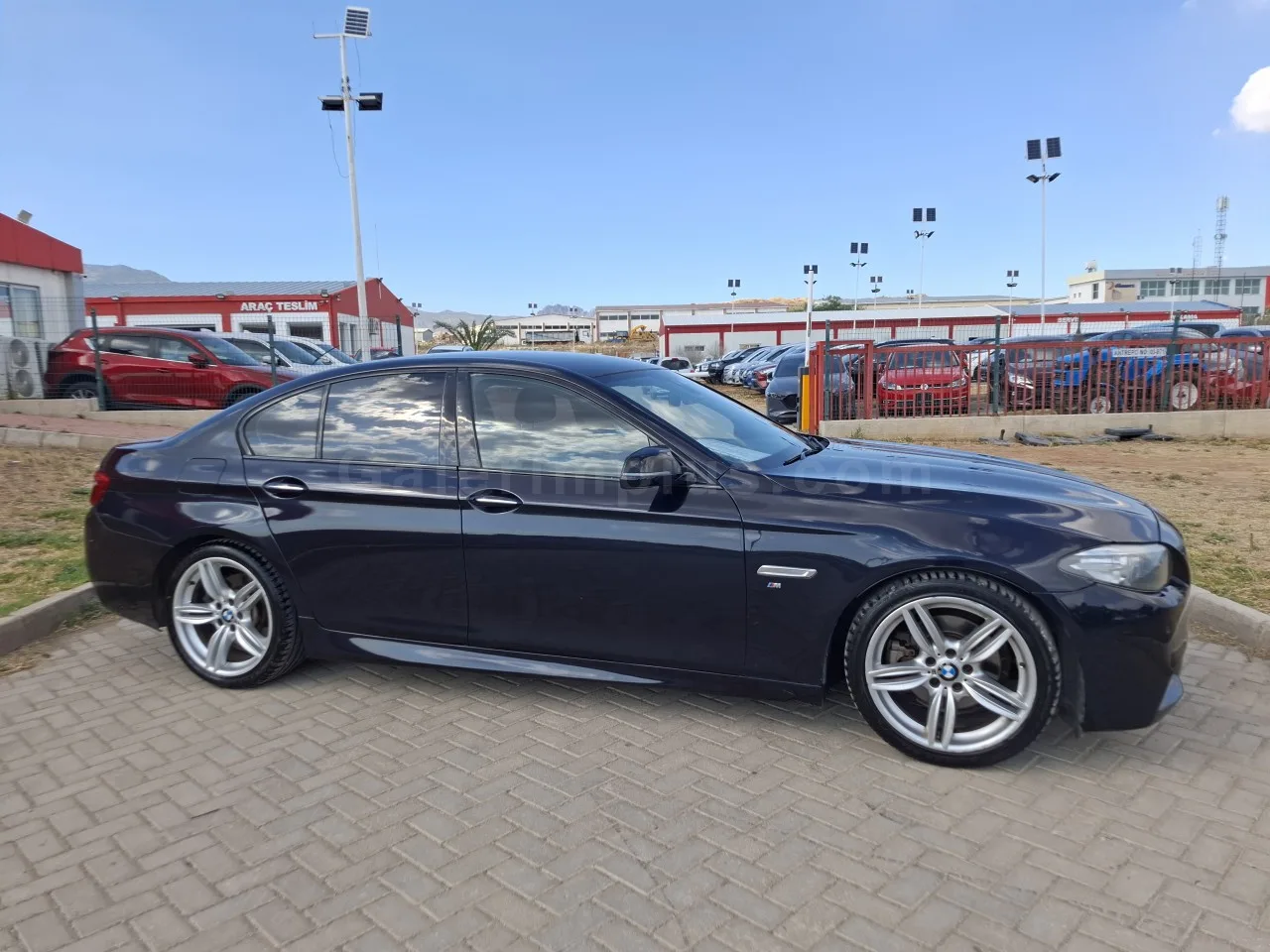 2015 Model Otomatik BMW 5 Serisi 523d Lefkoşa Satılık İkinci El | GalerimPlus - Thumbnail 4