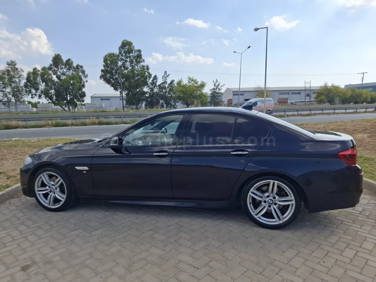 2015 Model Otomatik BMW 5 Serisi 523d Lefkoşa Satılık İkinci El | GalerimPlus - Thumbnail 8