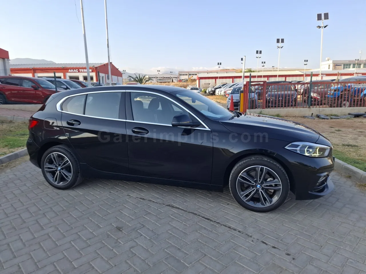 2024 Model Otomatik BMW 1 Serisi 116i Lefkoşa Satılık İkinci El | GalerimPlus - Thumbnail 5