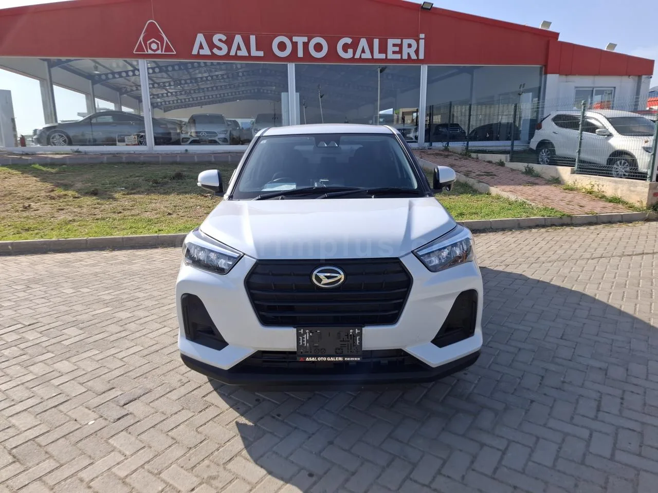 2023 Model Otomatik Daihatsu Rocky Lefkoşa Satılık İkinci El | GalerimPlus - Thumbnail 2