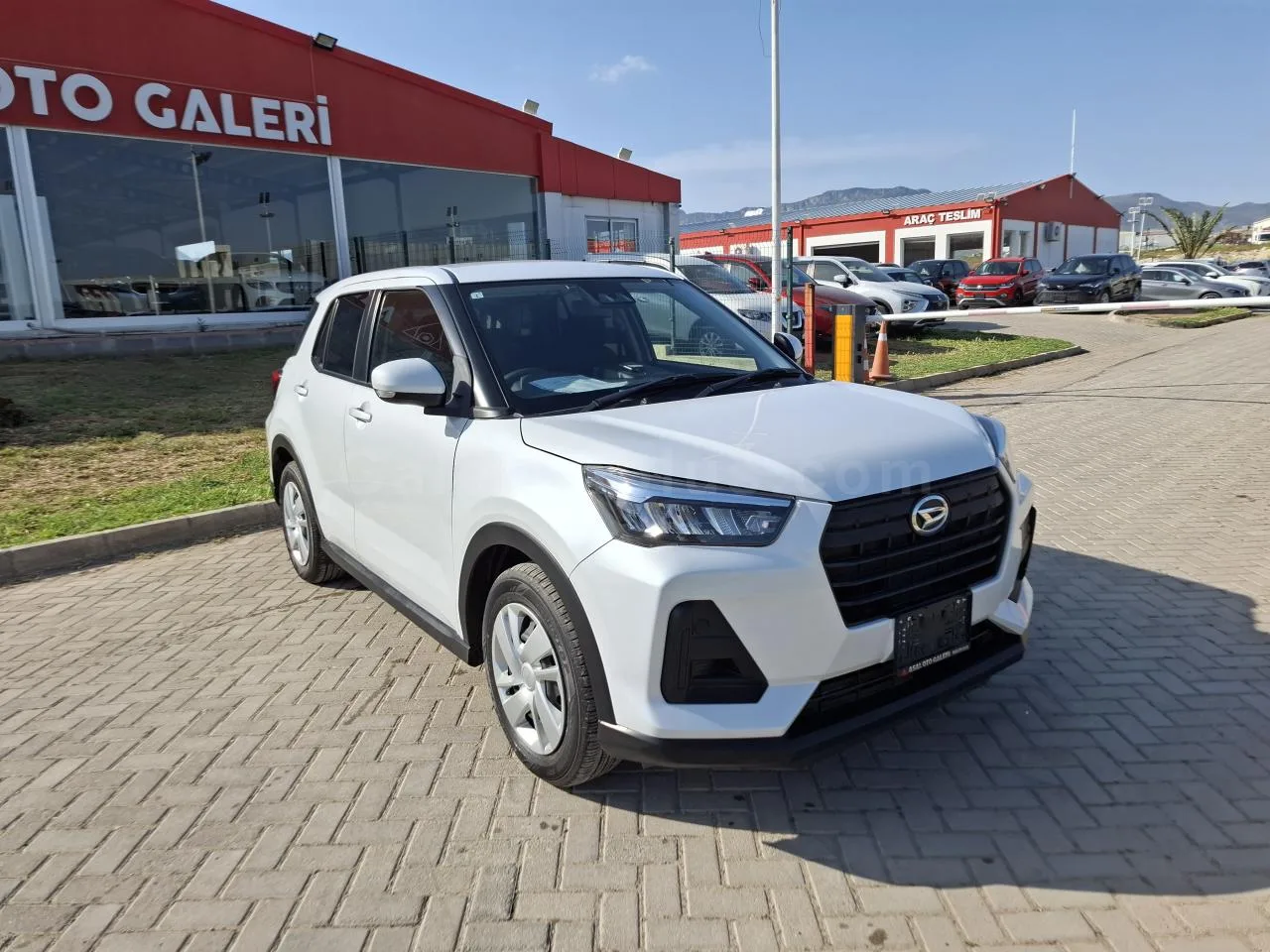 2023 Model Otomatik Daihatsu Rocky Lefkoşa Satılık İkinci El | GalerimPlus - Thumbnail 3