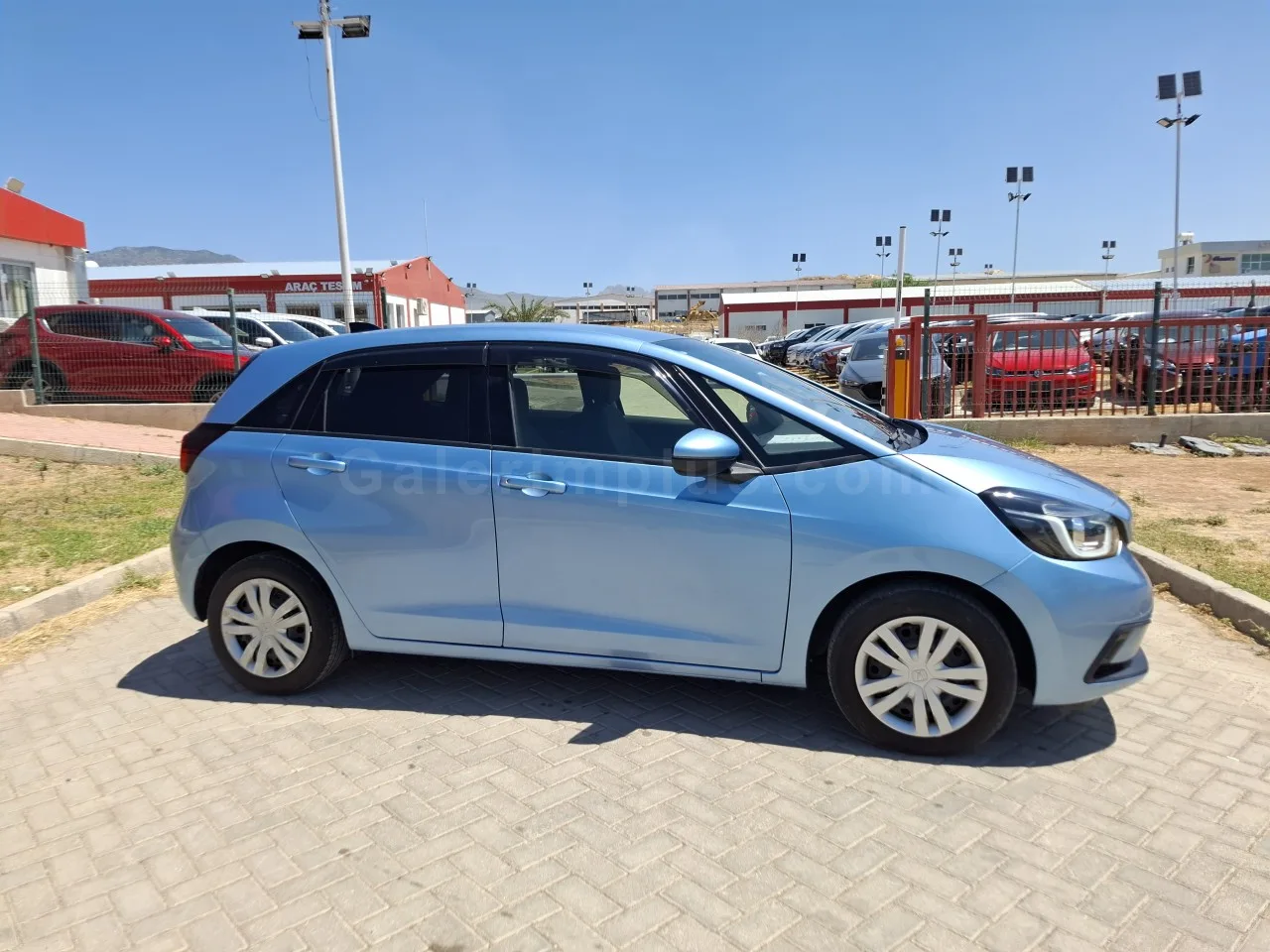 2021 Model Otomatik Honda Fit 1.3 Lefkoşa Satılık İkinci El | GalerimPlus - Thumbnail 3