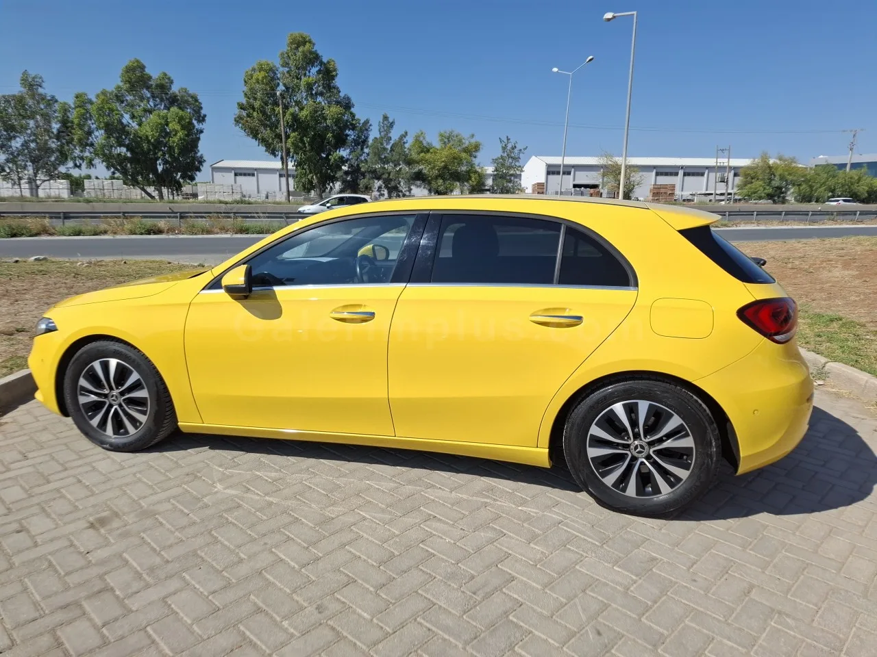 2021 Model Otomatik Mercedes-Benz A Serisi A 200d Lefkoşa Satılık İkinci El | GalerimPlus - Thumbnail 8