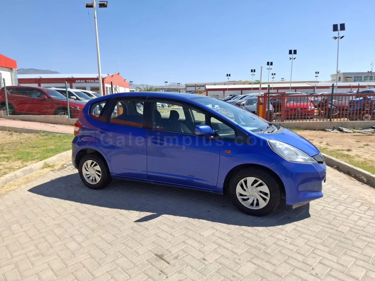 2012 Model Otomatik Honda Fit 1.3 Lefkoşa Satılık İkinci El | GalerimPlus - Thumbnail 4