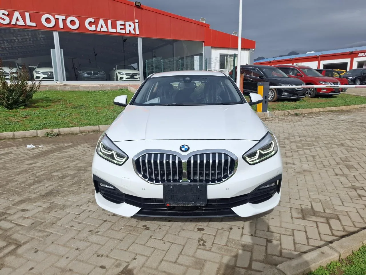 2021 Model Otomatik BMW 1 Serisi 118d Lefkoşa Satılık İkinci El | GalerimPlus - Thumbnail 2
